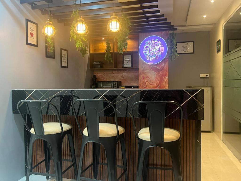 Beach Town Hotel Βιζαχαπατνάμ Εξωτερικό φωτογραφία